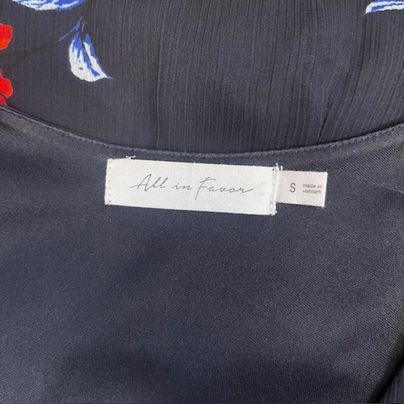 All in Favor Isabella Wrap Flounce Mini Dress Navy and Red Floral - Picture 9 of 9